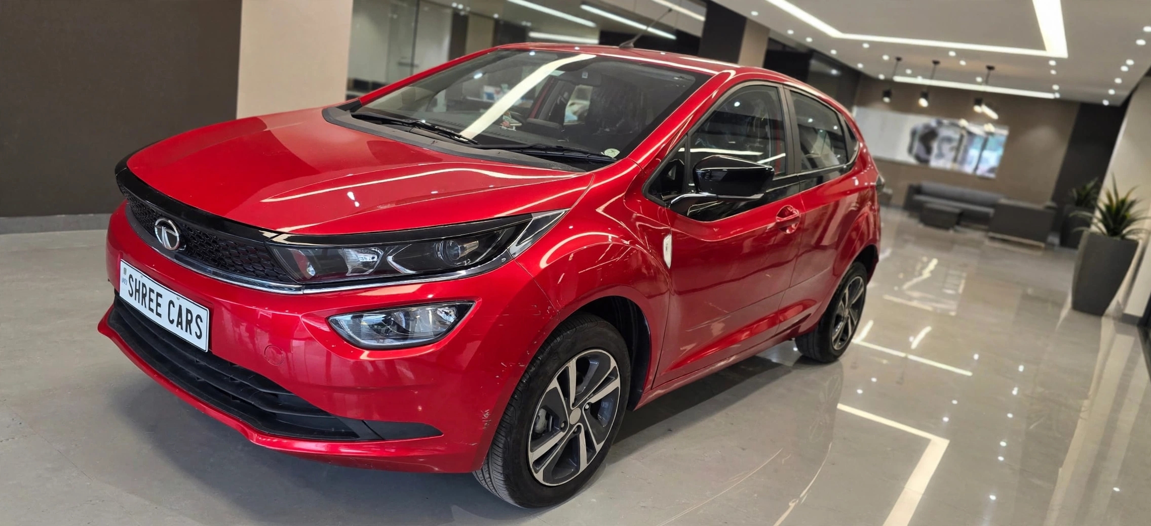 Tata Altroz XZA DCA