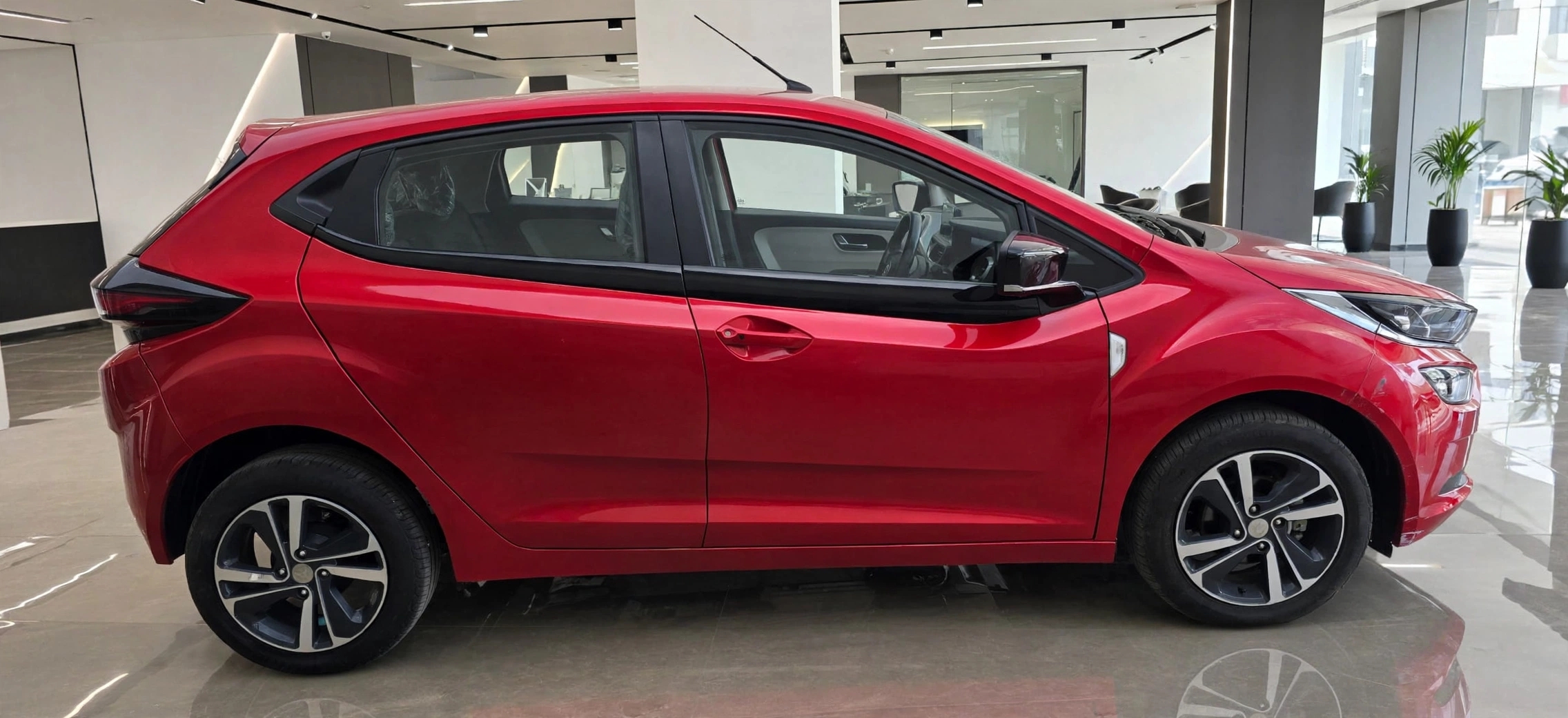 Tata Altroz XZA DCA