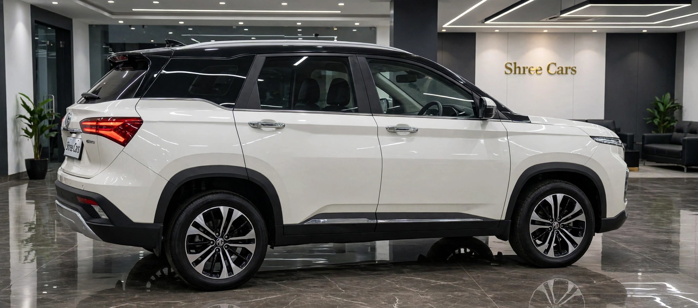 MG Hector Hybrid Sharp