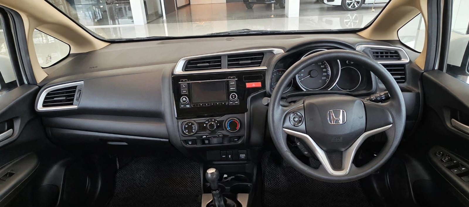Honda Jazz 1.2 SV MT