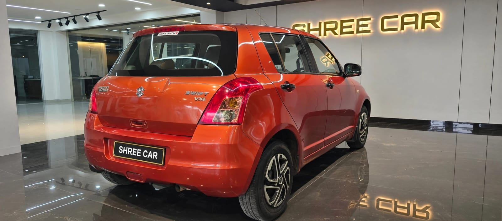 Maruti Suzuki Swift VXI